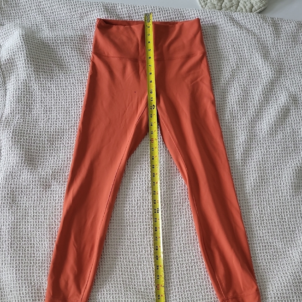 Lululemon Athletica Orange Form-Fitting Leggings